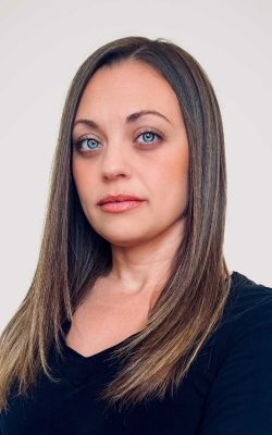 Kristin Headshot VES Kristin Headshot VES